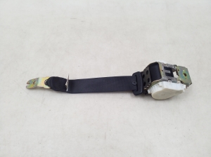 BMW 5 SERIES E61 (2004–2010) Rear seat belt - 2