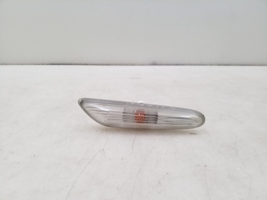 BMW 5 Series E60/E61 (2003-2010) Front Left Fender Turn Signal 7165741 24946169