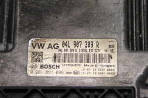 Skoda Superb (2015–2026) Motora vadības bloks 04L907309R - 2