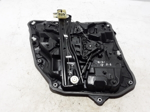 BMW 5 SERIES G31 (2017–2026) Aizmugurējo durvju logu pacēlājs 7365168 - 4