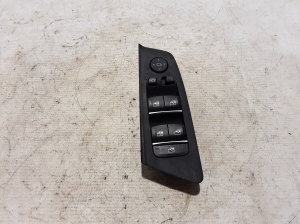   Front door glass switch  - 6832729 