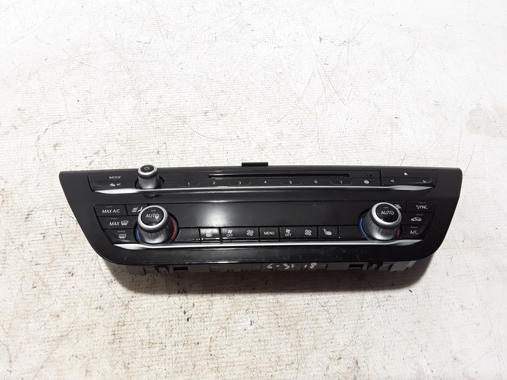 BMW 5 Series G30/G31 (2016-2023) Unité de climatisation 7947869 22477195