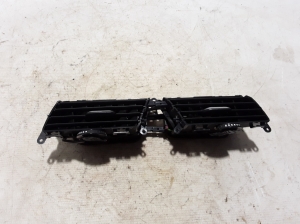 Dashboard air vent grilles - 9329579