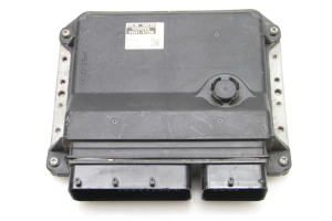 Motorsteuergerät - 8966147200