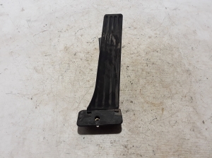   Accelerator pedal  - 6859999 