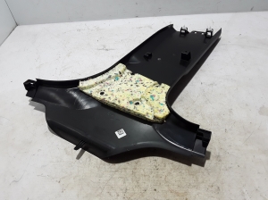 BMW 5 SERIES G31 (2017–2026) Keskpiilari siseviimistlus 7384529 - 3