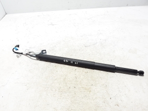   Trunk lid strut  - 7390410 