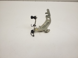 Mercedes Benz C-Class 205 (2014–2021) Muu kinnitus A2740940041 - 3