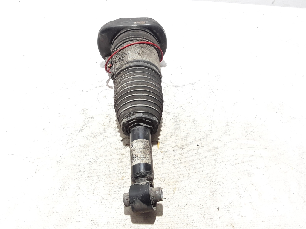 BMW 5 Series G30/G31 (2016-2023) Rear Right Shock Absorber 814903014874 22476927