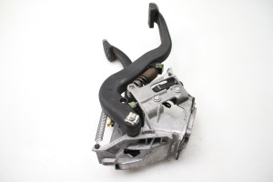 BMW 1 SERIES F20 (2010–2026) Pedaalid 6762250 - 2