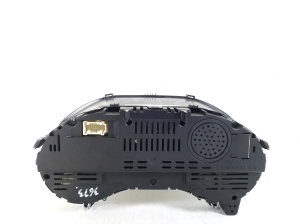 Mercedes Benz B-Class 246 (2011–2017) Instrument cluster A2469002007 - 4