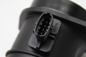 Jaguar XE (2015–2026) Mass air flow sensor G4D312b579AA - 3