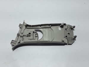 RENAULT Megane IV (2016–2022) Keskpiilari siseviimistlus 769132979R - 2