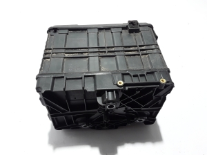 RENAULT Clio IV (2012–2019) Battery cover 242708587R - 3