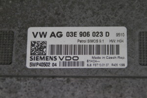 Seat Ibiza 6L1 (2002–2008) Motorsteuergerät 03E906023D - 2