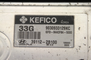 Hyundai i30 (2007–2011) Engine control unit 391122B100 - 2