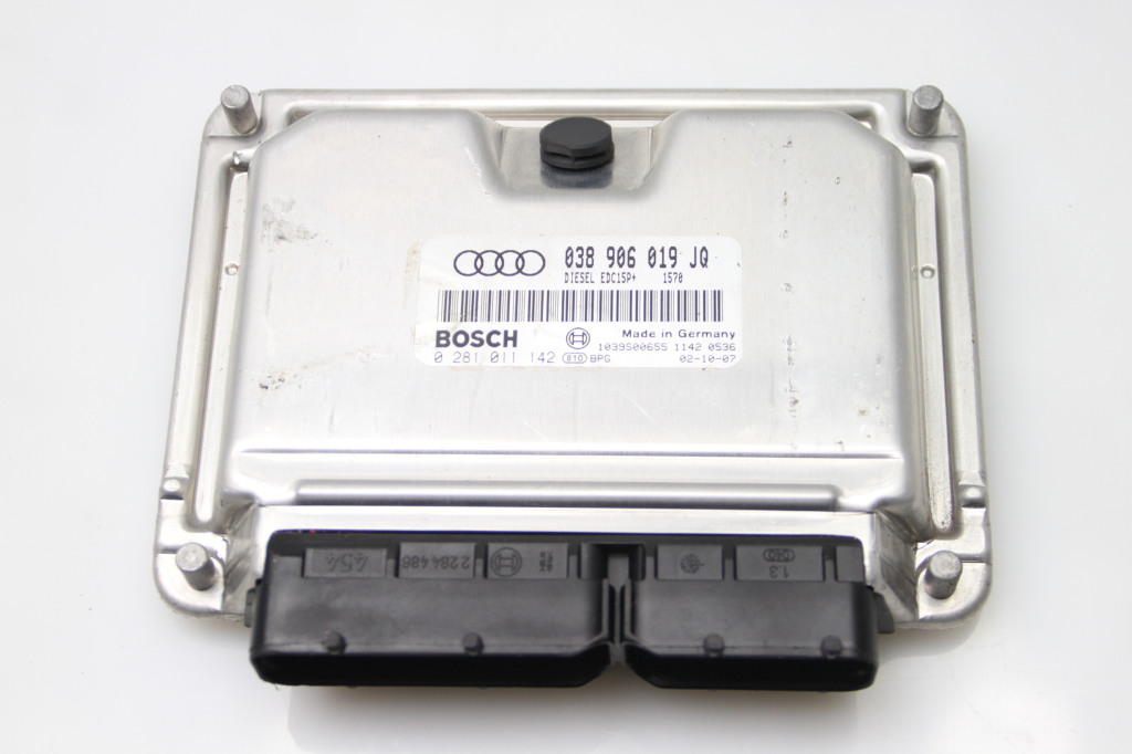 AUDI A4 B6/8E (2000-2005) Engine Control Unit ECU 038906019JQ 24937440