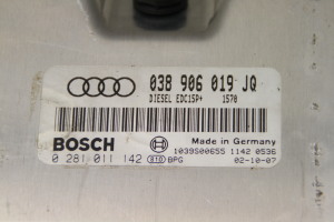 AUDI A4 B6 (2000–2005) Motorsteuergerät 038906019JQ - 3