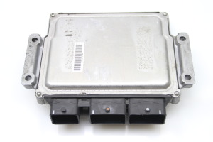 Citroen C5 II (2008–2016) Motorsteuergerät 9665843380 - 4