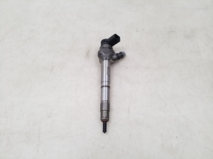  Fuel injector 