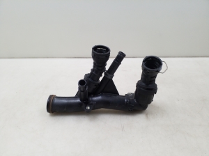 Thermostat housing - 04L121026F