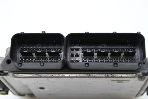 Kia Sportage (2010–2016) Engine control unit 391202A052 - 4
