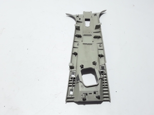 RENAULT Megane III (2008–2016) Keskpiilari siseviimistlus 769140022R - 3