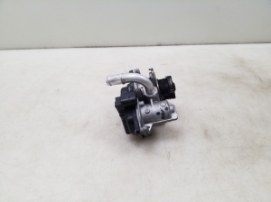  EGR valve 