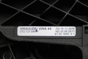 Skoda Superb (2008–2015) Siduripedaal 3T2721059P - 4