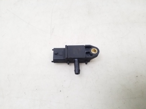  Exhaust gas sensor 