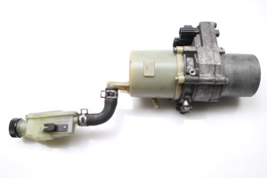 Mazda 6 (2007–2012) Power steering pump - 5