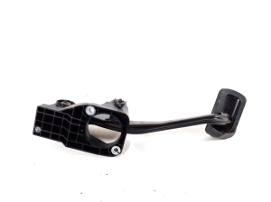  Brake pedal 