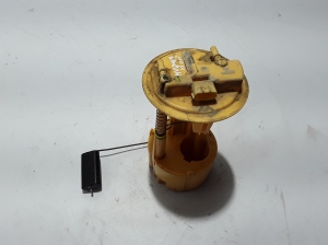 Kraftstoffpumpe im Tank - 8200588625