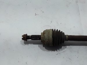 RENAULT Modus (2004–2012) Antriebswelle vorne und ihre Teile 8200618501 - 3