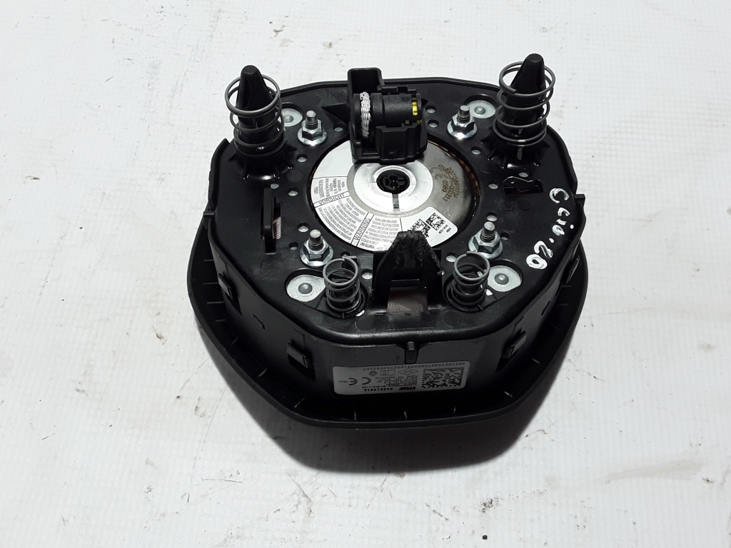 RENAULT Clio 5 generation (2019-2023) Steering Wheel Airbag 985706493R 22477338