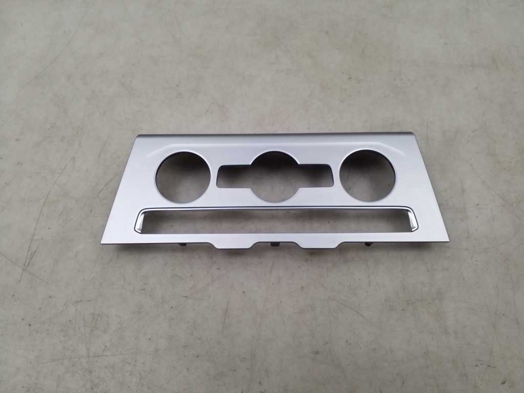 Volkswagen Passat B8 (2014–2023) Dashboard trim 3G1863100 Volkswagen Passat B8 (2014–2023) Dashboard trim 3G1863100