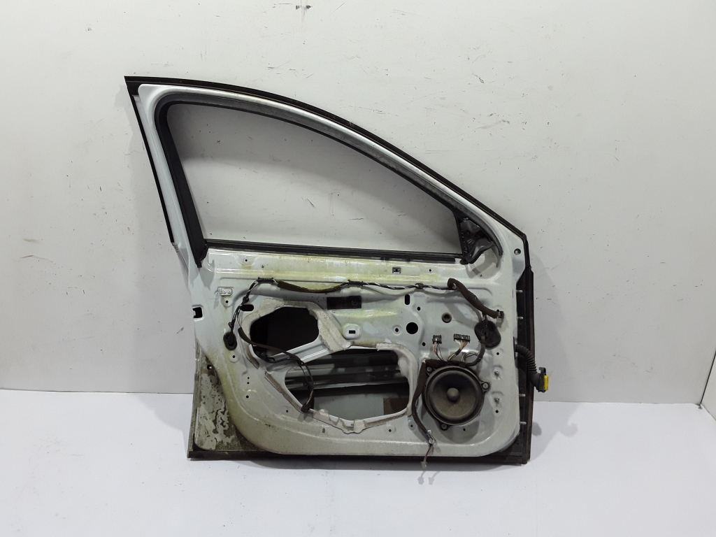 RENAULT Laguna 3 generation (2007-2015) Front Left Door 801010025R 22477304