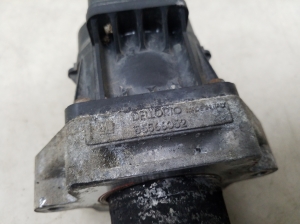  EGR valve 