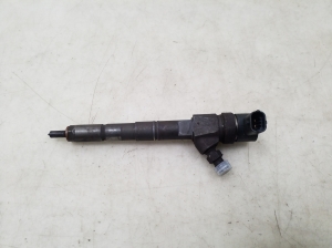  Fuel injector 