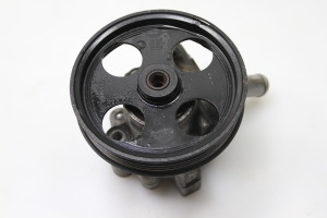 Opel Insignia (2008–2017) Power steering pump 13309336 - 2