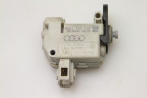 AUDI A6 C6 (2004–2011) Verschluss des Tankdeckels 4F0862153B - 2