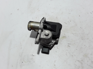  EGR valve 