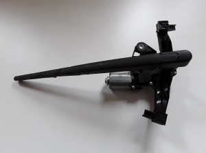 Opel Corsa E (2014–2018) Rear wiper motor 0390205011 - 2