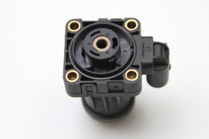 Land Rover Range Rover IV (2012–2026) EGR valve 50276422 - 2