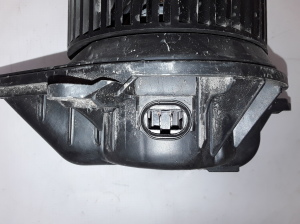 RENAULT Trafic II (2001–2014) Salongi puhuri mootor 7701208225 - 2