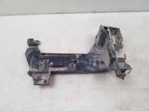 Opel Movano A (1998–2010) Aizmugurējā bampera kronšteins 7700352212 - 3
