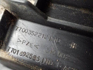 Opel Movano A (1998–2010) Aizmugurējā bampera kronšteins 7700352212 - 5