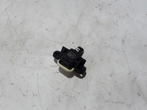 Airbagsensor - A1668210351