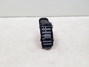   Armaturenbrett Lüftungsgitter  - 68751JG00B 