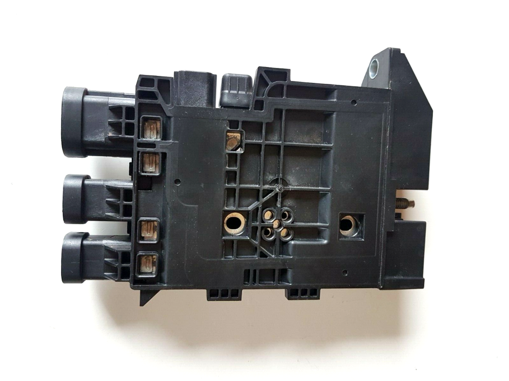 Used Opel Vivaro Relay 243501820R